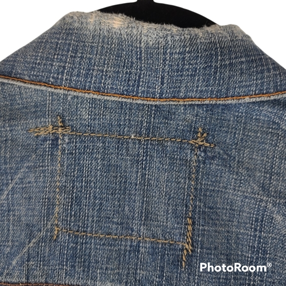 Levi's Slim Trucker Denim Jacket Women's Medium Red Tab PRICE FIRM - Picture 6 of 9